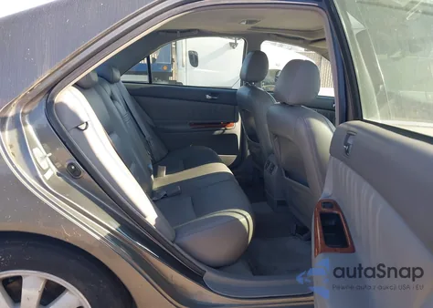 2003 Toyota Camry Xle V6 из США, поврежденный, VIN 4T1BF30K53U557067